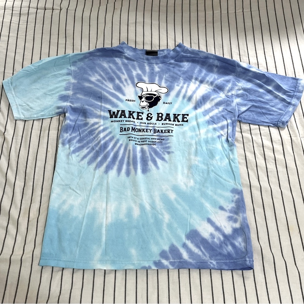 Wake and Bake Graphic T Shirt